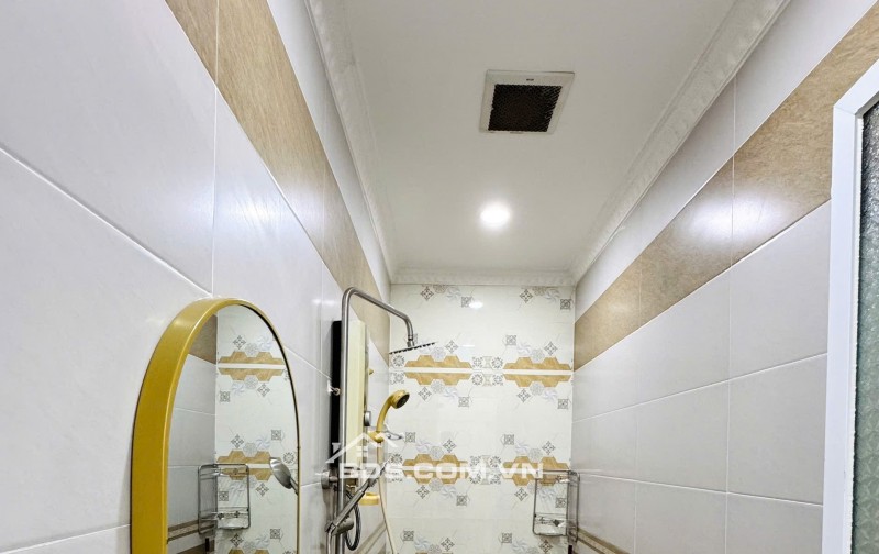NHÀ CẤP 4, HẺM 115 ĐƯỜNG CMT8, P.Bình THỦY, TP.CẦN THƠ