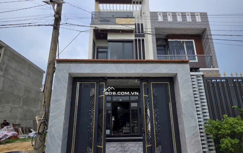 NHÀ ĐẸP GẦN LÀNG ĐẠI HỌC QG Dĩ An Bình Dương, Giảm giá sốc