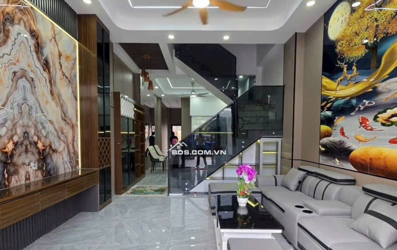 NHÀ ĐẸP GẦN LÀNG ĐẠI HỌC QG Dĩ An Bình Dương, Giảm giá sốc