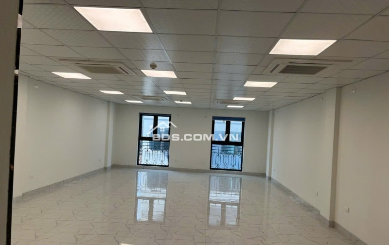 CHO THUÊ SÀN VĂN PHÒNG 100M² VŨ NGỌC PHAN - ĐỐNG ĐA - CÓ BÃI Ô TÔ 5000M²