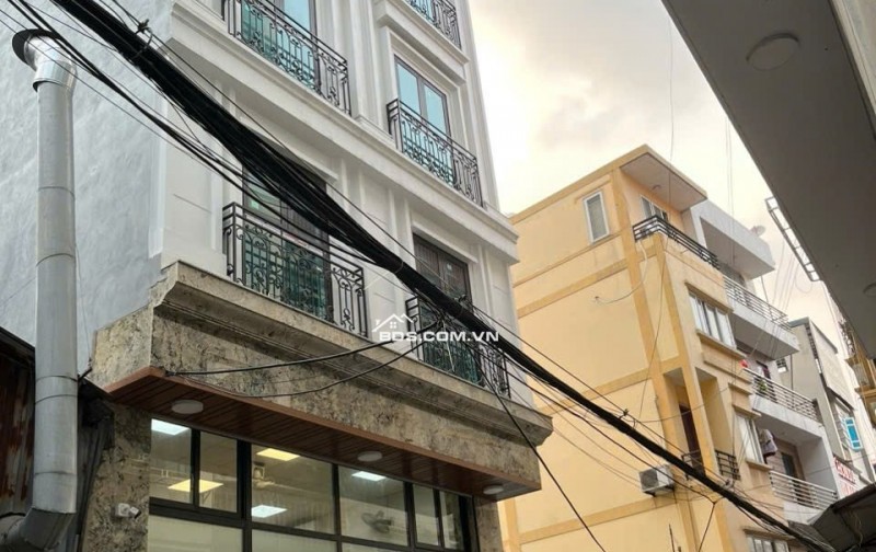 CHO THUÊ SÀN VĂN PHÒNG 100M² VŨ NGỌC PHAN - ĐỐNG ĐA - CÓ BÃI Ô TÔ 5000M²