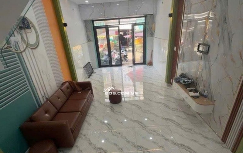 Nhà Bờ Bao Tân Thắng - Tân Phú 4*15m, Đường 12m có vỉa hè, Khu kinh doanh nhộn nhịp sát AEON mall