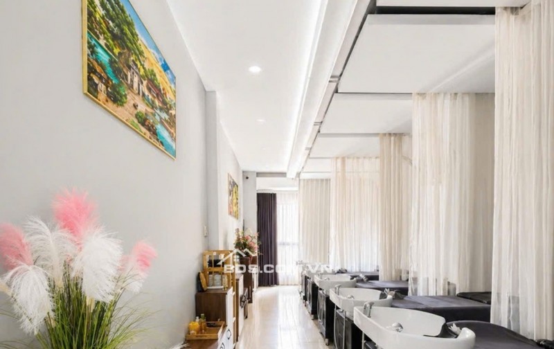 MTKD đường Tân Hương, sát chợ và AEON Tân Phú 10 phút, dòng tiền ổn 30 tr/tháng - Đang cho Spa thuê