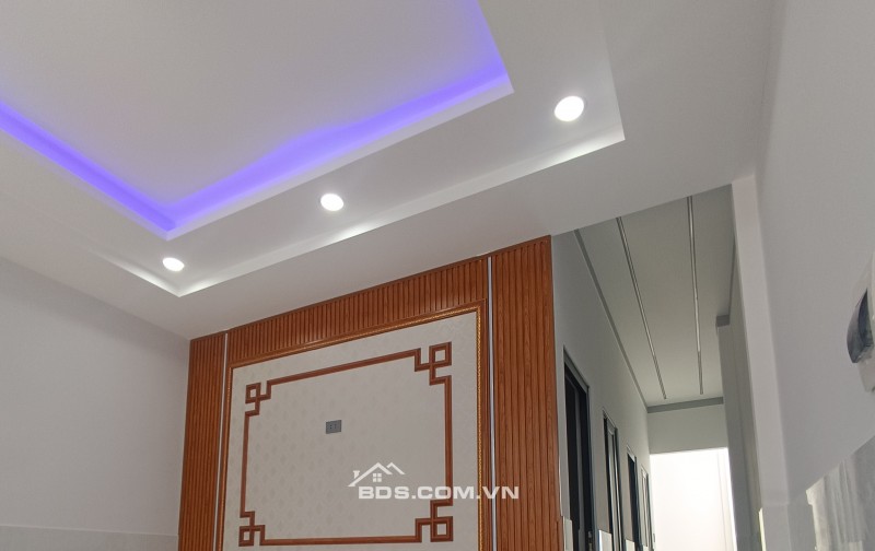 Nhà ngay trung tâm Dĩ An giá giảm sốc chỉ còn 4.3 tỷ