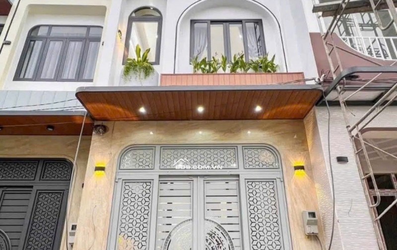 NHÀ LẦU 2PN, HẺM 137 HOÀNG QUỐC VIỆT, P.AN BÌNH, TP.CẦN THƠ