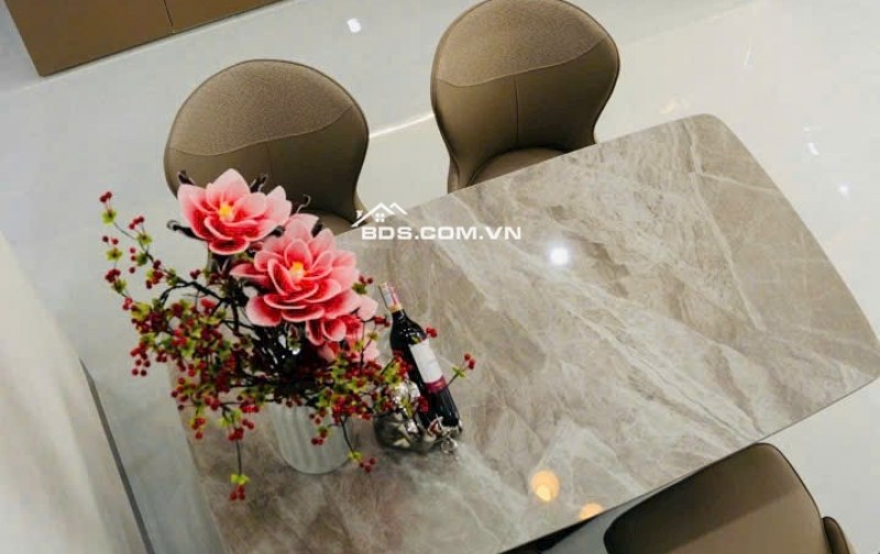NHÀ MẶT TIỀN ĐƯỜNG HUỲNH PHAN HỘ, P.BÌNH THỦY, TP.CẦN THƠ