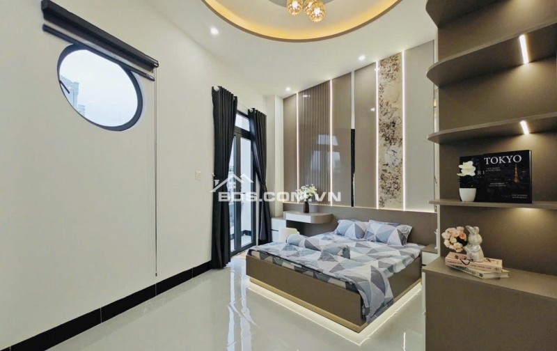 NHÀ MẶT TIỀN ĐƯỜNG HUỲNH PHAN HỘ, P.BÌNH THỦY, TP.CẦN THƠ