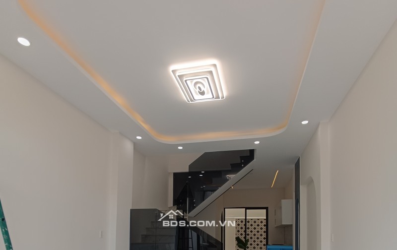 NHÀ DĨ AN_P ĐÔNG HÒA, GIẢM NGAY 200 TRIỆU  Từ 4 tỷ 750 triệu  CHỈ CÒN 4 tỷ 550 triệu (thương lượng nhẹ)