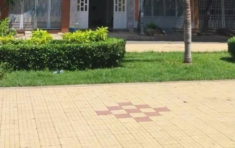 Nhà MT đường Nguyễn Thế Truyện, Tân Phú, gần ủy ban, Công viên cây xanh trước nhà, khu, an ninh, kiến trúc đồng bộ