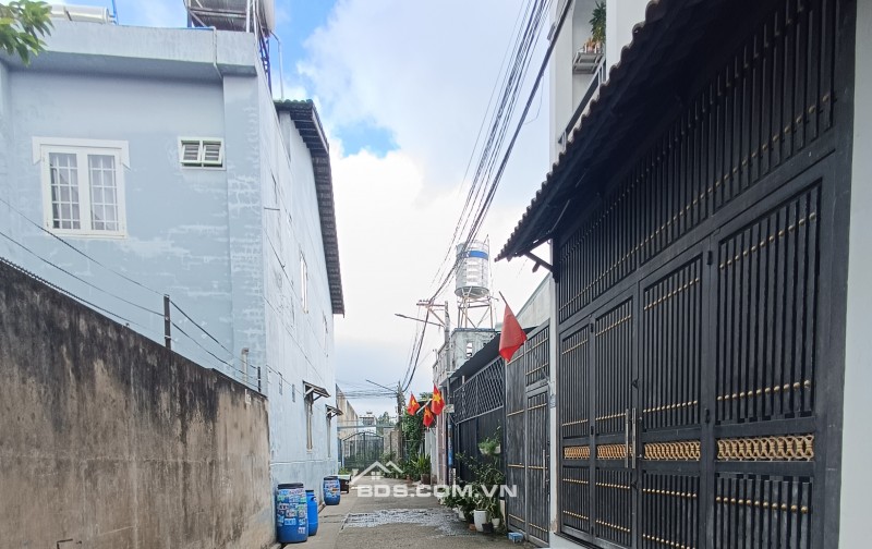  NHÀ ĐẸP GẦN BIG C GO  CHỈ 3,95 TỶ  Ô TÔ TỚI CỬA – DỌN VÀO Ở NGAY