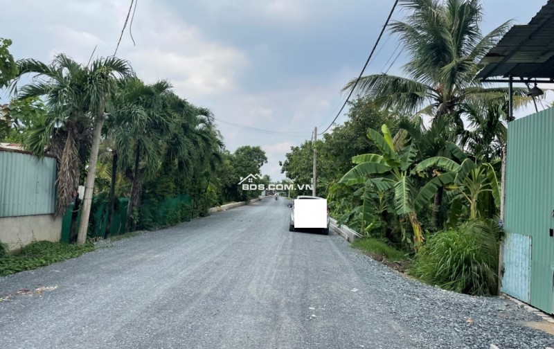 NHÀ XƯỞNG 282m2, MẶT TIỀN ĐƯỜNG BỜ HỮU SÔNG SÀI GÒN, P. AN PHÚ ĐÔNG, QUẬN 12, Giá  14,5 triệu/tháng.