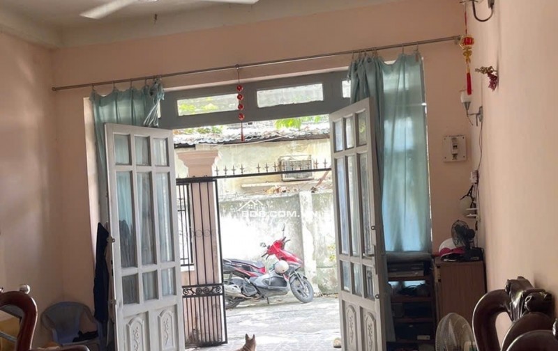 Nhà chính chủ đẹp rộng cần chủ đi nước ngoài dọn vô liền