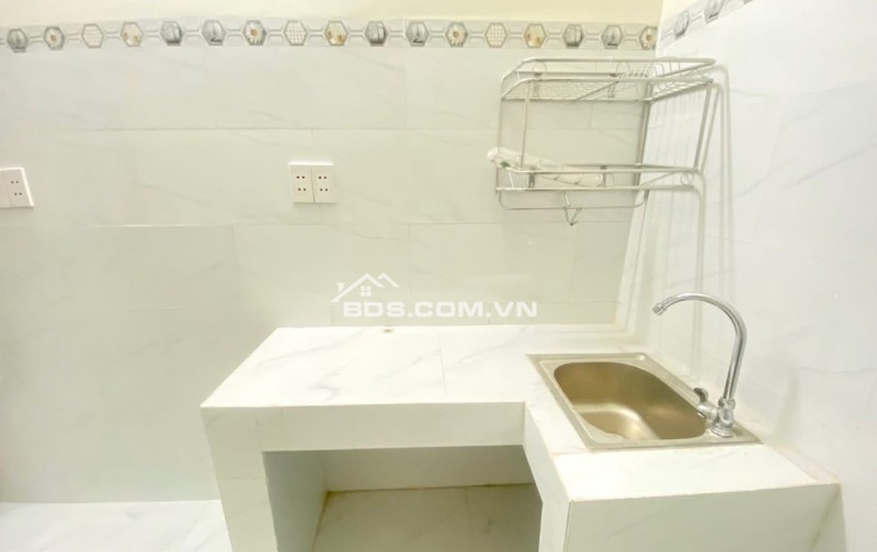 Phòng trọ giá tốt gần CVPM Quang Trung, CĐ FPT ,CĐ Viễn Đông