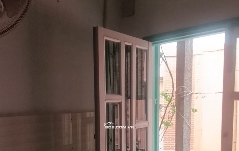 Cần chô thuê Cư Xá Nguyễn Đình Chiểu Lô T T16 Q Phú Nhuận