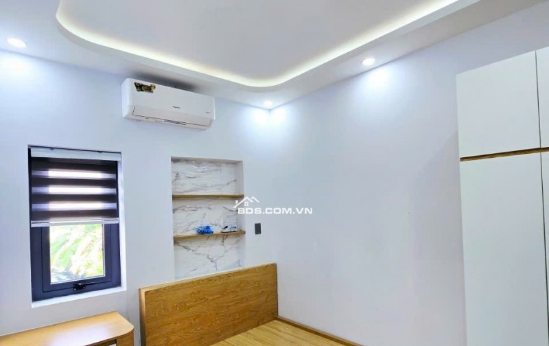 NHÀ PHỐ 4 TẦNG MỚI TINH – ĐƯỜNG Ô TÔ 5M – GẦN CHỢ LONG TRƯỜNG  GIÁ TỐT – CHỦ CẦN BÁN GẤP - 5.2 TỶ