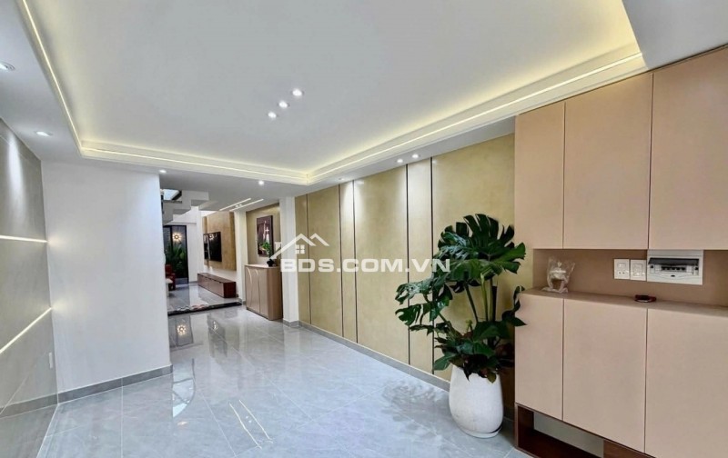 SIÊU PHẨM GÒ VẤP – HẺM XE HƠI 6M – NHÀ ĐẸP FULL NỘI THẤT