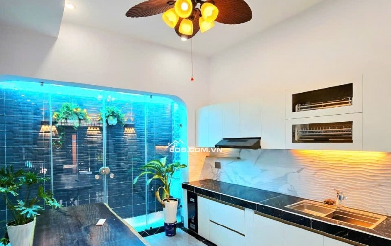 NHÀ PHỐ 4 TẦNG MỚI TINH – ĐƯỜNG Ô TÔ 5M – GẦN CHỢ LONG TRƯỜNG  GIÁ TỐT – CHỦ CẦN BÁN GẤP - 5.2 TỶ