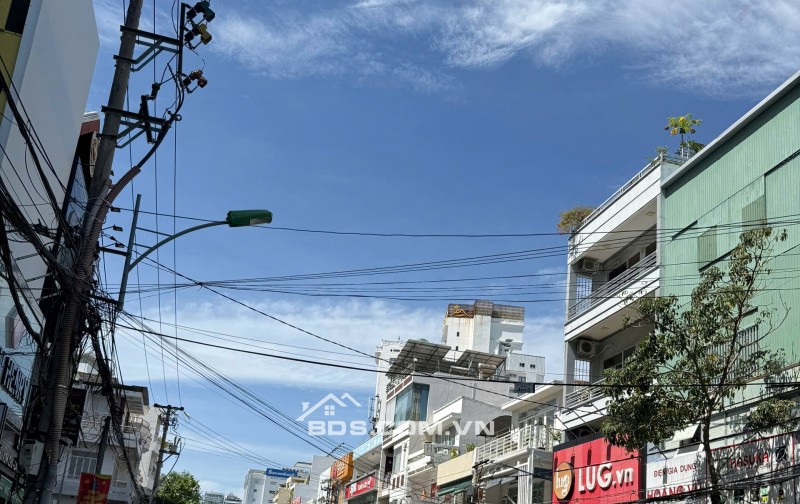 BÁN NHÀ 3 TẦNG MẶT TIỀN ĐƯỜNG QUANG TRUNG – TRUNG TÂM TP NHA TRANG