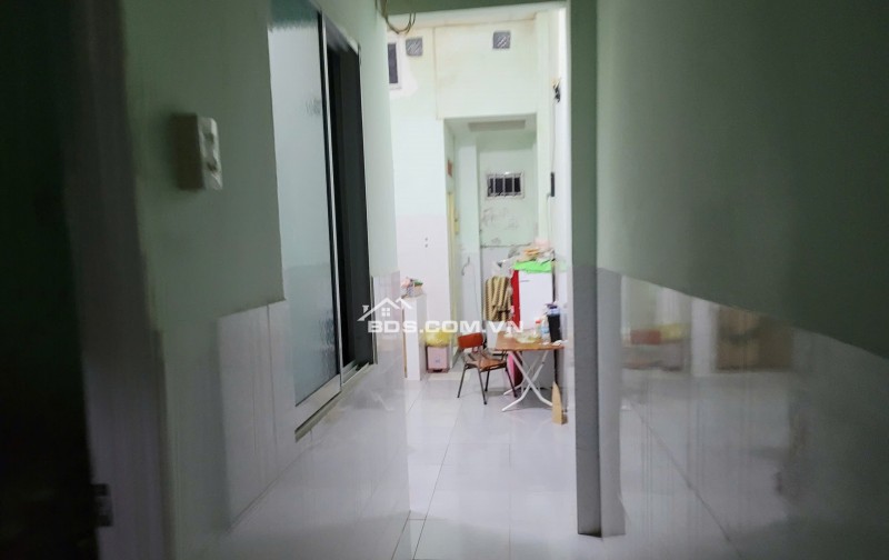 Bán nhà hẻm Trần Phú Nha Trang, khu vực Vĩnh Nguyên cũ, 6,1 tỷ/căn