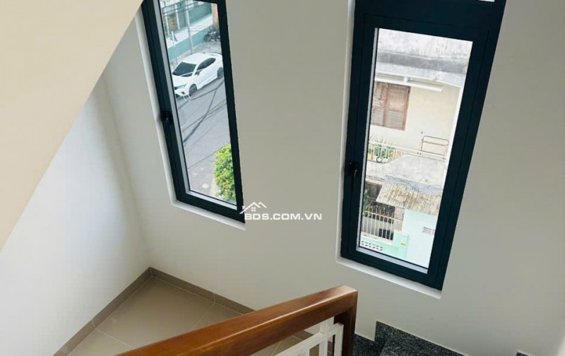 Bán căn góc 2 mặt tiền vị trí đẹp trung tâm tp. Nha Trang, đường Lê Chân, tham khảo chốt ngay giá tốt