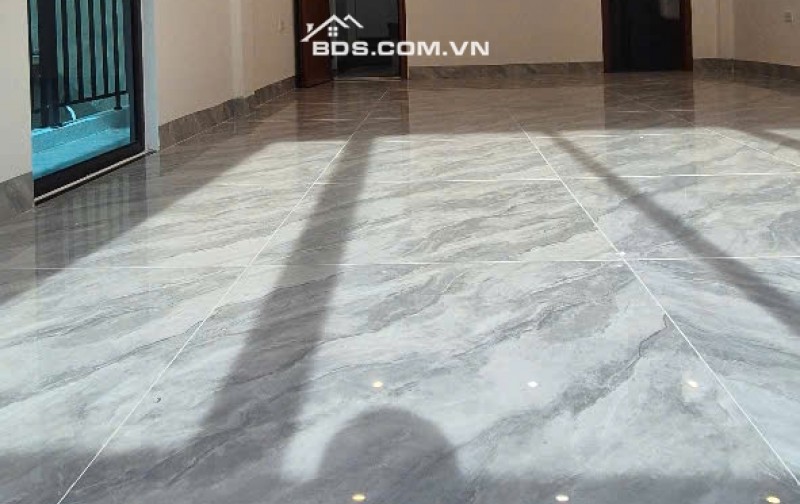 Chính chủ bán nhà mặt phố Nguyễn Cơ Thạch 45mv SĐCC LH:0969148973.