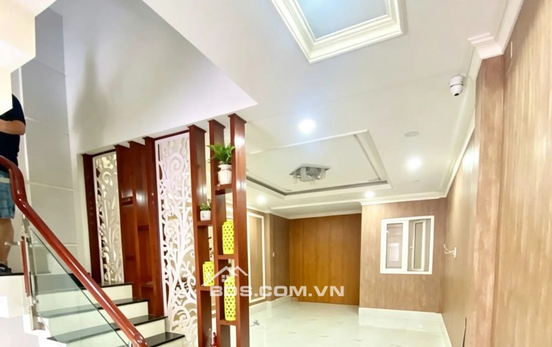 Nhà MTKD An Dương Vương (Lộ giới 30m), 5 tầng, 4.4m x 18m, không lộ giới, sổ đẹp