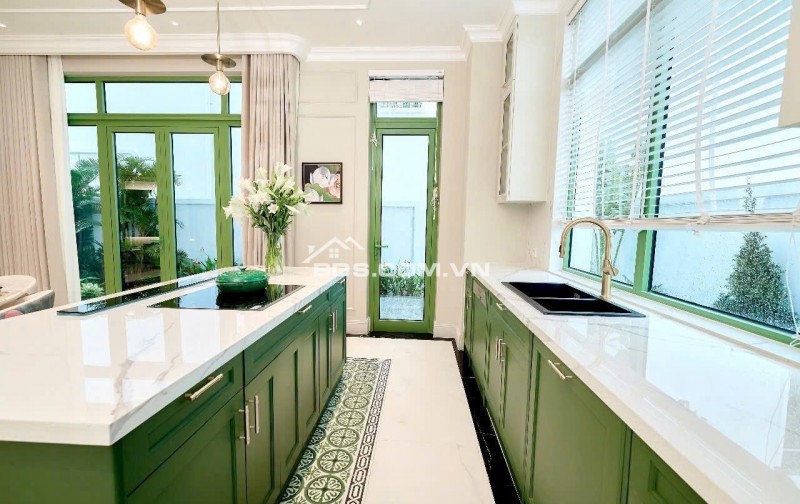 Liền kề 4.5 tầng giá mềm nhất phân khu, chỉ 4.59 tỷ nhận nhà sổ đỏ trao tay