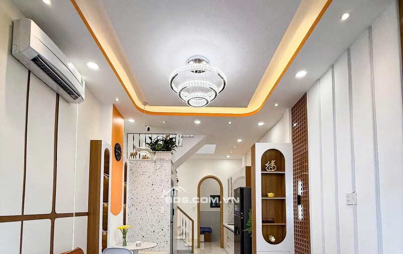 CHỦ GỬI NHANH NHÀ PHỐ BÌNH DƯƠNG - SÂN ÔTÔ, CỔNG TO CHỈ 2TỶ1