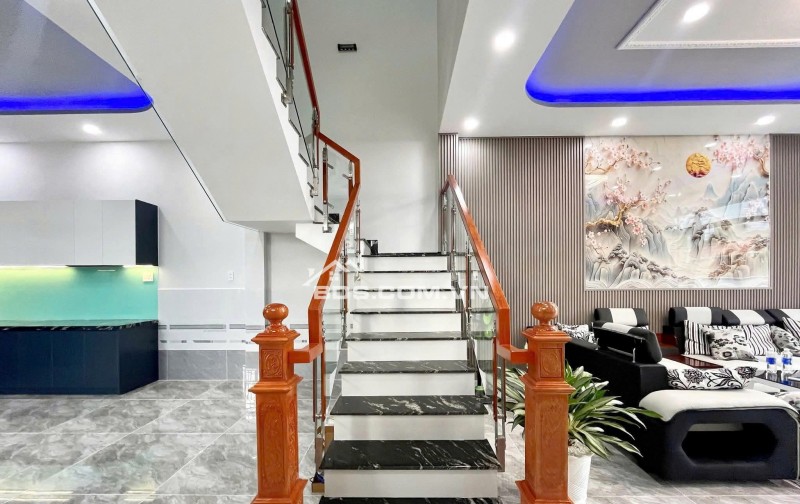 NHÀ PHỐ THỦ DẦU MỘT – GIÁ TỐT CHO GIA ĐÌNH TRẺ - DỌN VÀO Ở NGAY