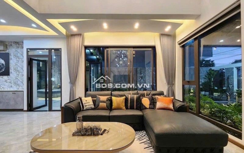 Bán Villa - Nghỉ dưỡng tại gia ( cách  Biển khoảng 300m )  -----  Địa chỉ: Hoà Minh - Liên Chiểu, Đà Nẵng
