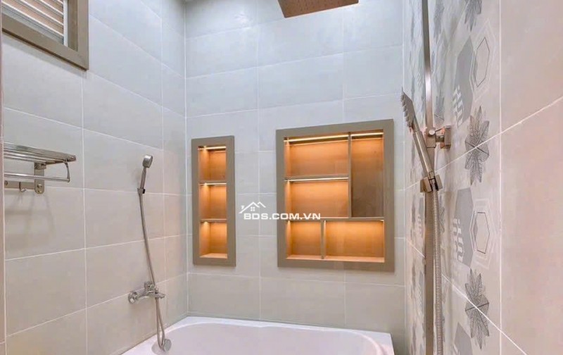 Nhà đẹp Thủ Dầu Một 120m² - 3PN - 2WC - Sổ hồng riêng - Giá chỉ 2 tỷ