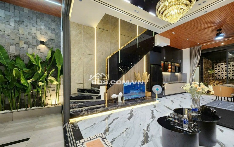 -Cần Bán Một Căn Villa Phong Cách Tân Cổ Điển - Phường Thanh Khê - cách biển 400m - Chính chủ gửi bán nhà 4 Tầng Full toàn bộ nội thất cao cấp