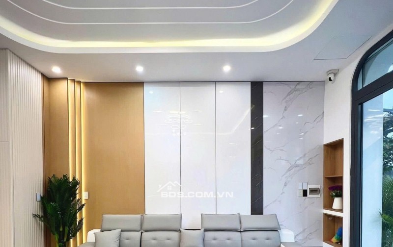 Nhà Đẹp 1 Trệt 1 Lầu Tại Thủ Dầu Một - Sổ Hồng Riêng