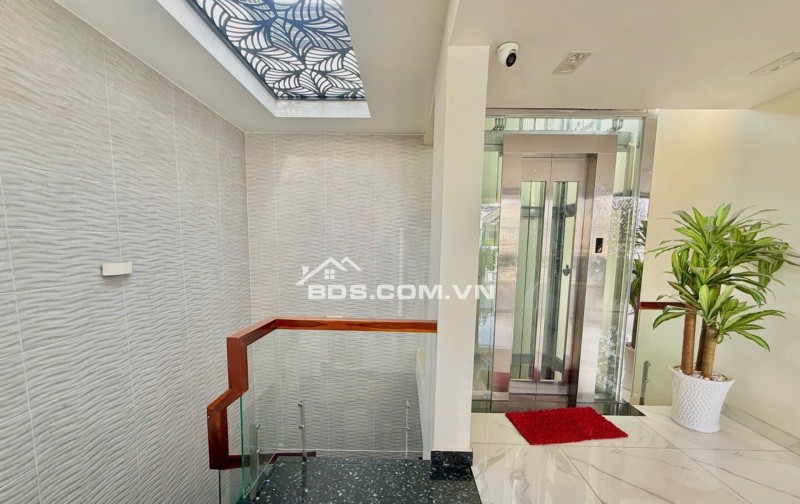 Bán nhà Quận 12 Hiệp Thành, 4PN, hẻm xe hơi, khu phân lô đẹp