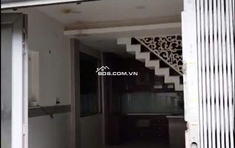 CHO THUÊ NHÀ NGUYÊN CĂN 1 LẦU MT ĐƯỜNG RAY XE LỬA PHÚ NHUẬN LH:0707569412