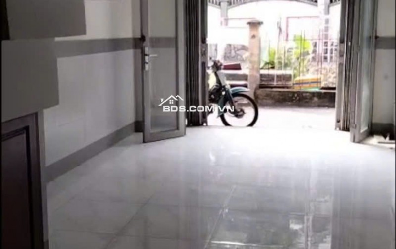 CHO THUÊ NHÀ NGUYÊN CĂN 1 LẦU MT ĐƯỜNG RAY XE LỬA PHÚ NHUẬN LH:0707569412