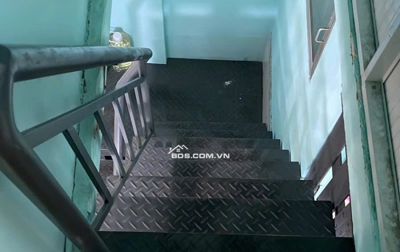 Bán nhà 3m2x9m,1 trệt 1 lầu 2PN 1WC,mặt tiền số 22 Cửu Long P15 Q10