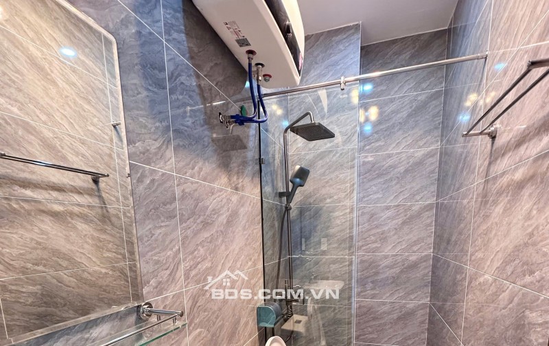 Nhà Đồng Hoà Kiến An ô tô đỗ cửa 4 tầng giá chỉ 3,05 tỷ ngay trung tâm