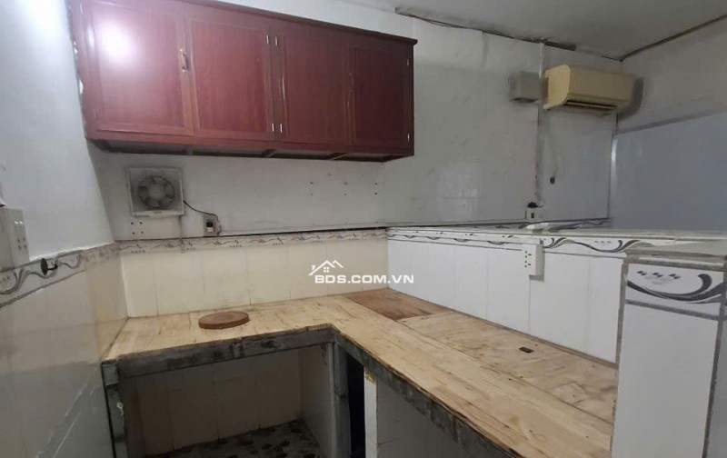 MẶT TIỀN ĐƯỜNG 22 – PHƯỚC LONG B – NGANG KHỦNG 8M – 9.8 TỶ - DÒNG TIỀN 18 TRIỆU/THÁNG