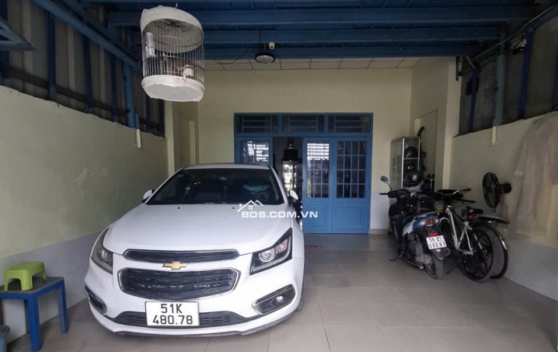 ĐÌNH  PHONG PHÚ CHỈ 3 TỶ 999 – NHÀ 2 TẦNG, HẺM XE TẢI - Ô TÔ NGỦ TRONG NHÀ – 100M² (5×20)