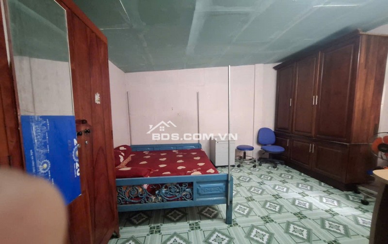 ĐÌNH  PHONG PHÚ CHỈ 3 TỶ 999 – NHÀ 2 TẦNG, HẺM XE TẢI - Ô TÔ NGỦ TRONG NHÀ – 100M² (5×20)