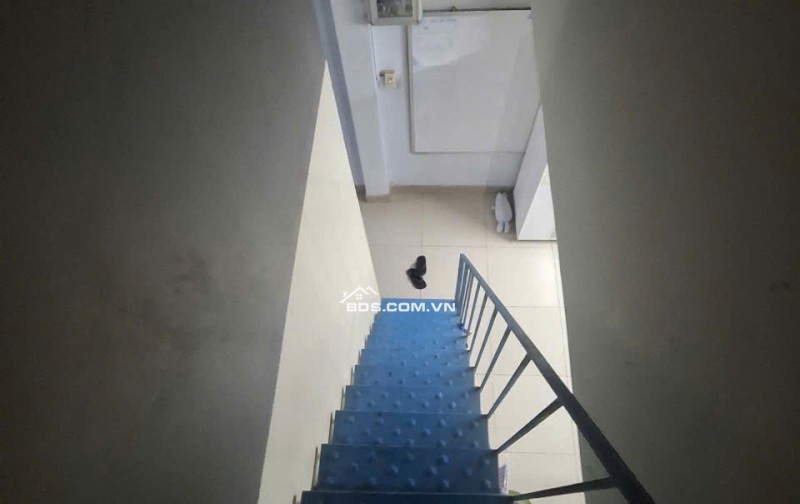 ĐÌNH  PHONG PHÚ CHỈ 3 TỶ 999 – NHÀ 2 TẦNG, HẺM XE TẢI - Ô TÔ NGỦ TRONG NHÀ – 100M² (5×20)