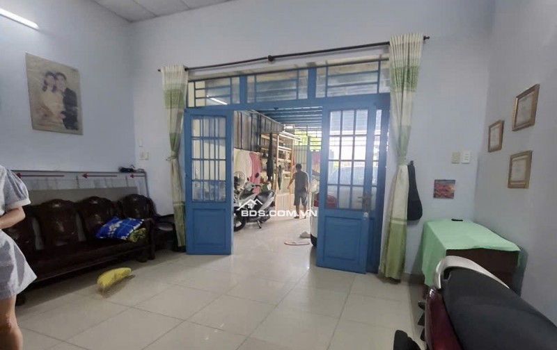 ĐÌNH  PHONG PHÚ CHỈ 3 TỶ 999 – NHÀ 2 TẦNG, HẺM XE TẢI - Ô TÔ NGỦ TRONG NHÀ – 100M² (5×20)