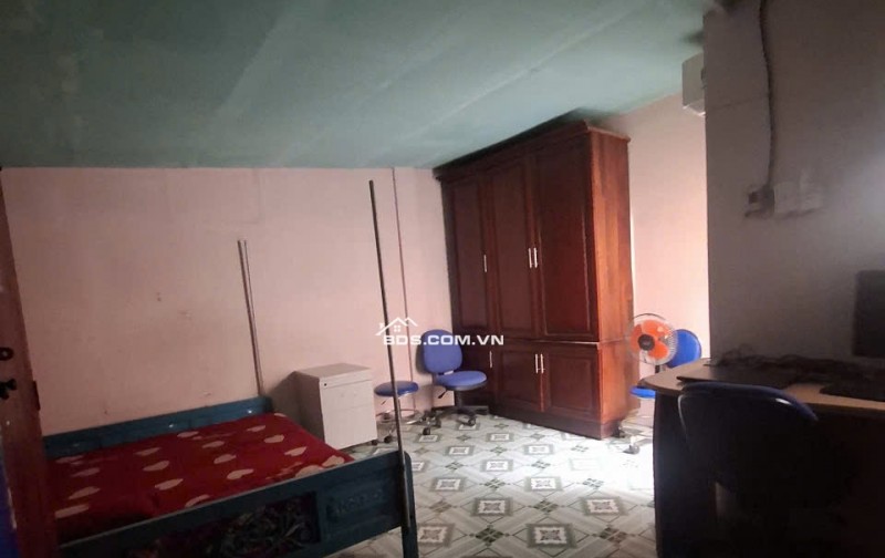 ĐÌNH  PHONG PHÚ CHỈ 3 TỶ 999 – NHÀ 2 TẦNG, HẺM XE TẢI - Ô TÔ NGỦ TRONG NHÀ – 100M² (5×20)