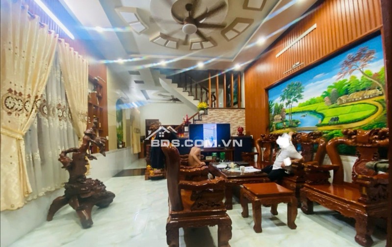  18 TỶ – BIỆT THỰ + 9 CHDV – 2 MT NGUYỄN TRI PHƯƠNG, DĨ AN