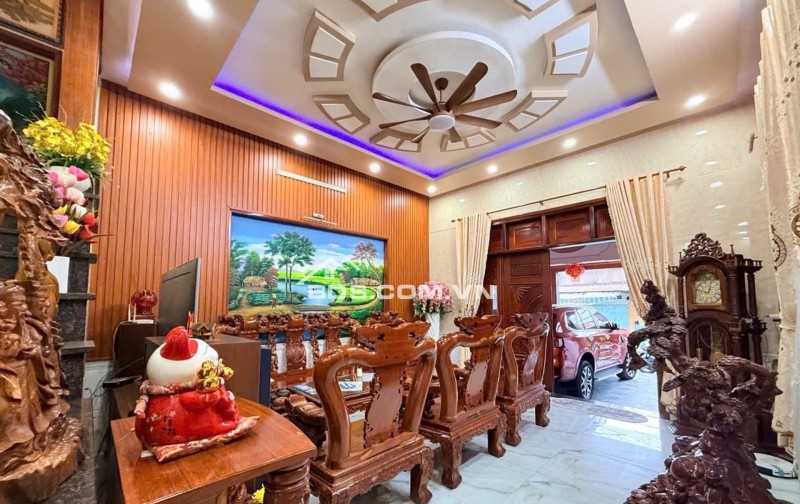  18 TỶ – BIỆT THỰ + 9 CHDV – 2 MT NGUYỄN TRI PHƯƠNG, DĨ AN