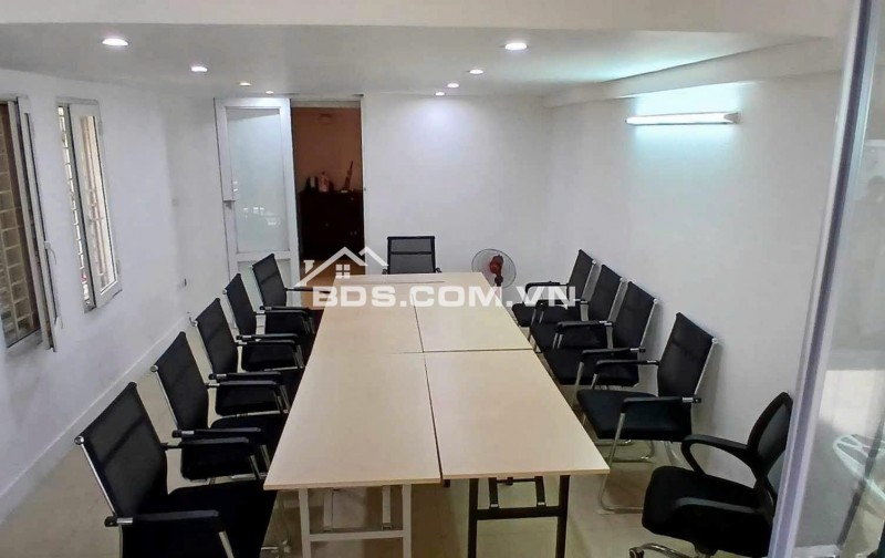CHO THUÊ MB KINH DOANH T1. NGÕ 91 Đ.NGUYỄN CHÍ THANH, HÀ NỘI, 30 M2. LH:0889254254