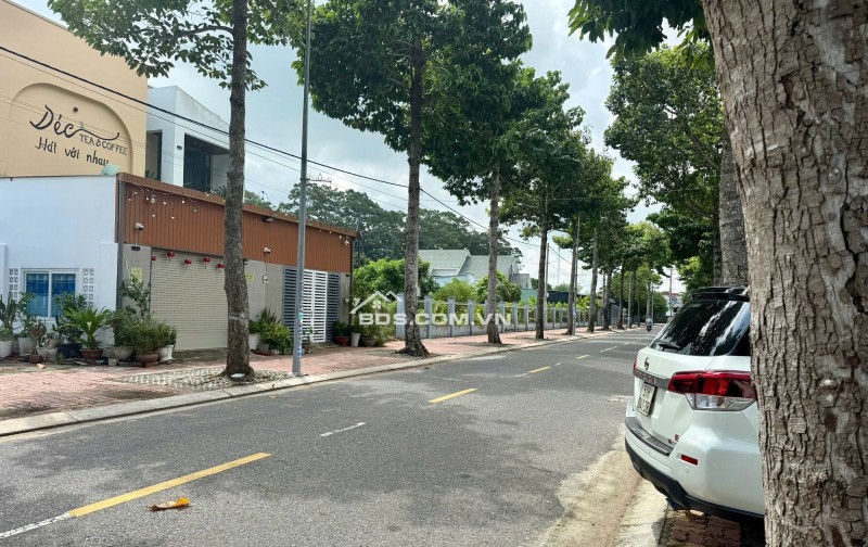 BÁN 380,6MV ĐẤT MT ĐƯỜNG SỐ 8 P.LONG ĐIỀN BÀ RỊA-VŨNG TÀU, TP.HCM 9.3TỶ LH:0918656770