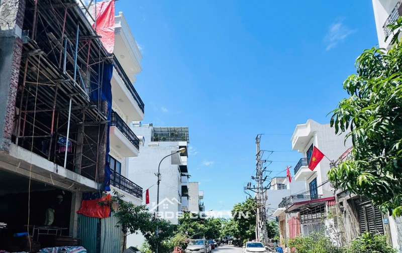 Hàng Hiếm- Đất Phân Lô Sau Quận Uỷ Hồng Bàng 76m2- chỉ 6,x tỷ