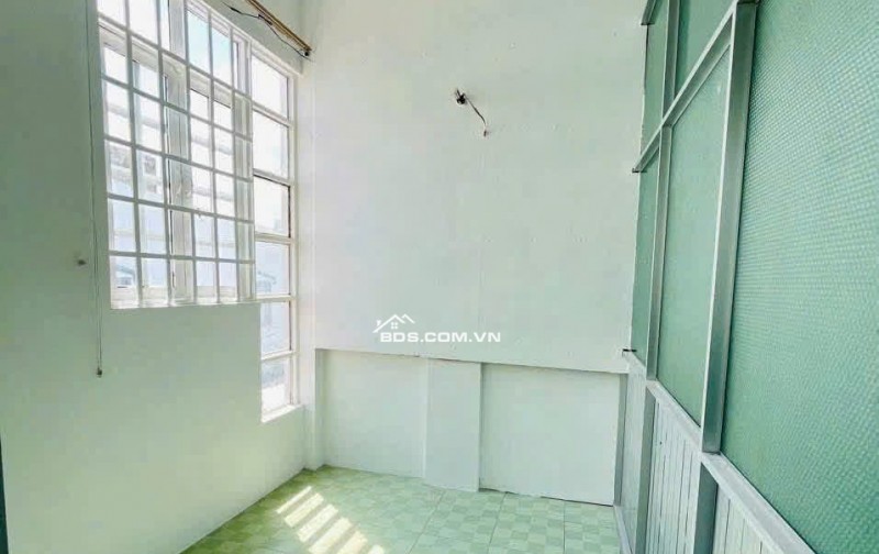 CHÍNH CHỦ CẦN BÁN GẤP NHÀ CẤP 4 Ở THỚI TAM THÔN, HÓC MÔN – SỔ HỒNG RIÊNG – CHỈ 850 TRIỆU 80M2